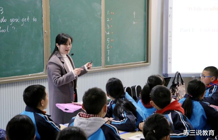 教师|教育部果断出手,教师迎来坏消息,这类老师将会被“踢出局”