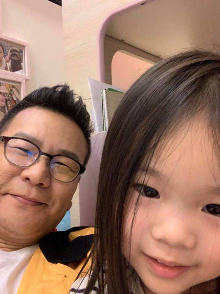 沈玉琳|丈夫与小17岁的妻子争吵,怎料女儿接下来的反应让他傻眼了