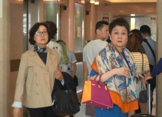 「陈婉珍」三太太陈婉珍容貌不比四太,谋略不如二太太,却为何赢得丰厚财产