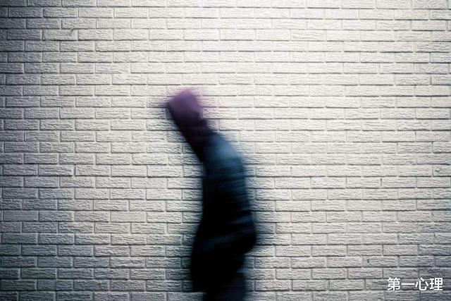 泰迪熊|犯罪心理学:智商167到底有多恐怖?他戏耍FBI整整17年