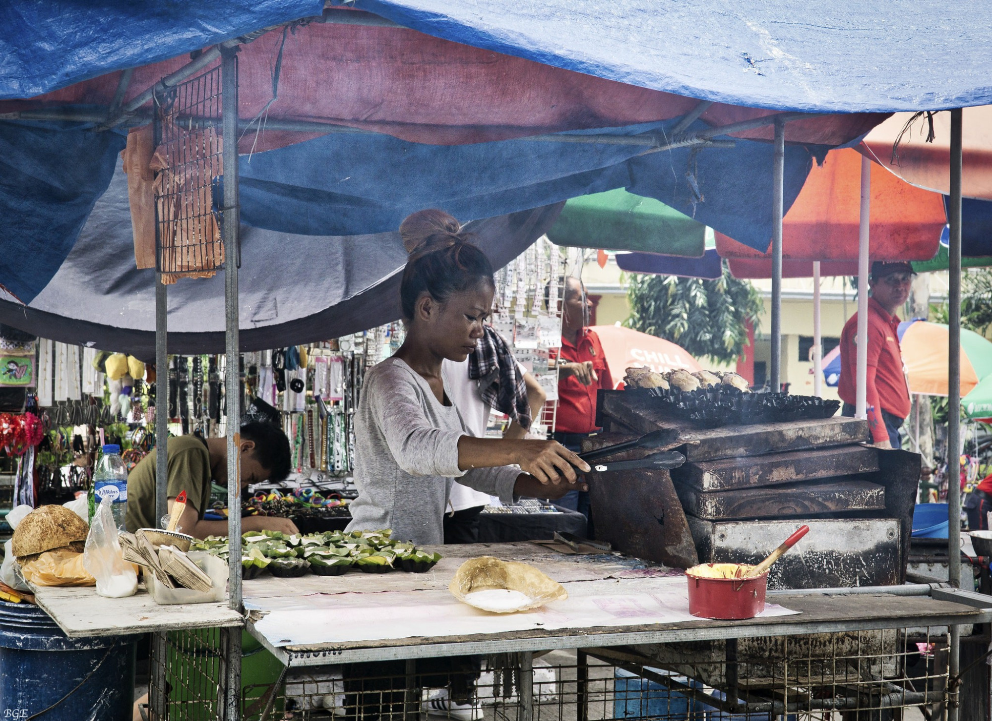菲律宾|曾经的亚洲第二富国：强占中国南海8个岛，却还说想成中国一个省