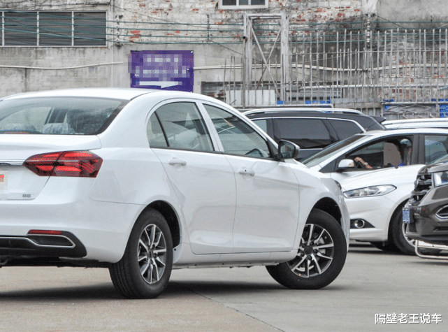 长城炮|又一厚道销量王，比捷达大一圈，从7万跌至4万出头，油耗仅3毛