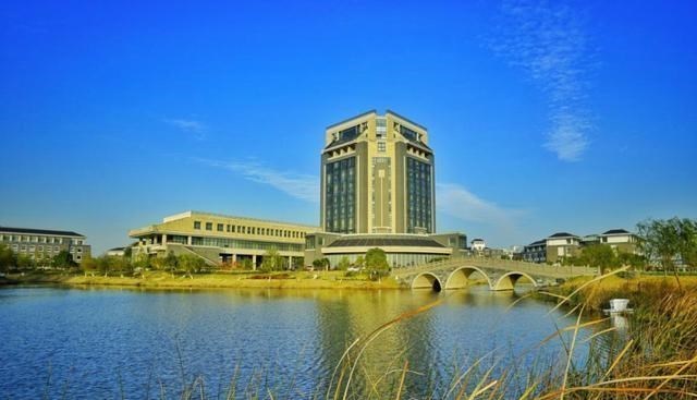 上海市|上海“改名”很成功的大学，以前学生瞧不上，如今高攀不起