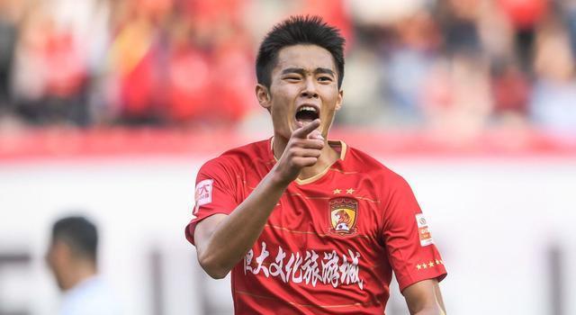 广州恒大：恒大“最不幸”小将！租借被弃用，回归遭卡帅放弃，合同剩三个月