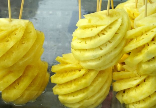 水果▲超市里常见的3种水果，父母尽量少买，各个都是“伤脾”能手