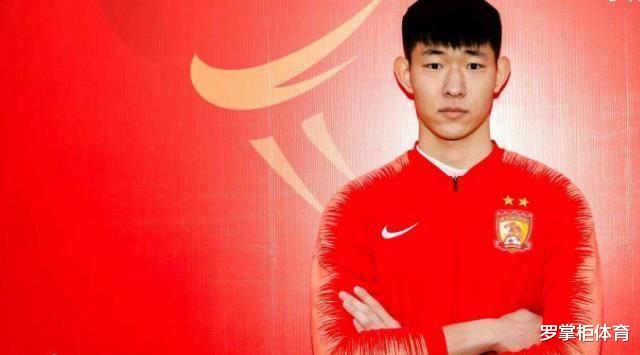 「广州恒大」两大新星或成恒大离队热门？一人表现不俗曾被看好，未来可去建业