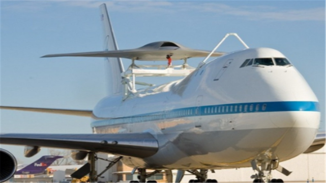 『美国』噩耗频频传来！美国飞机发生坠毁，机上人员全部遇难无一生还