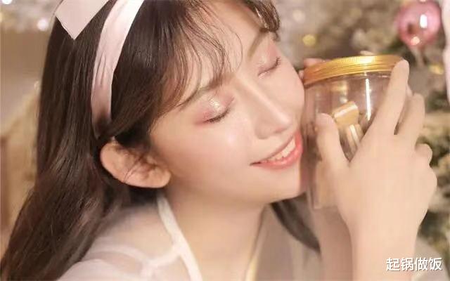 天蝎座|八月中旬爱情降临，桃花运找上门，3星座有福了