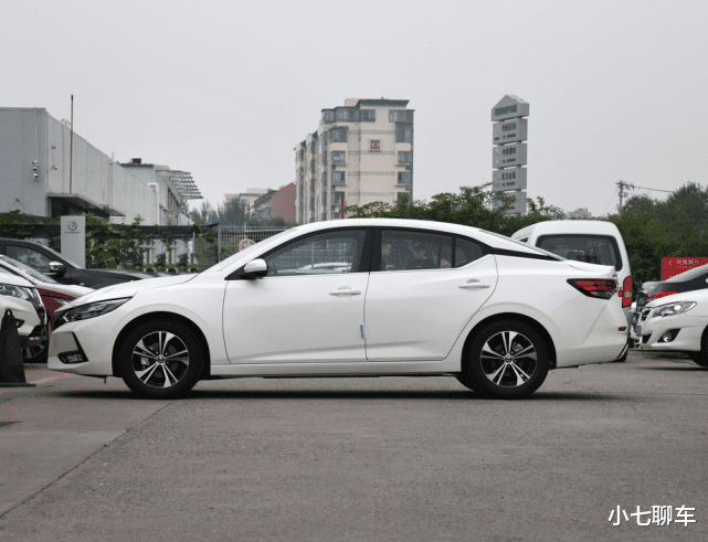 日产轩逸|日产最强“战神”，6月销量达到50213辆，配大沙发座椅+5.3L油耗