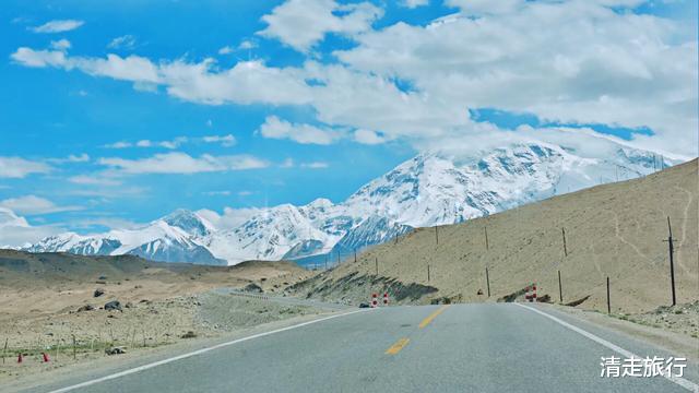 自驾|一生一定要来一次！这里几乎没游客，适合自驾，有雪山沙漠和湖泊