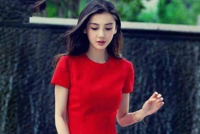 「娱乐圈」盘点娱乐圈粉丝过亿的明星，谢娜粉丝1.25亿，他才是最厉害的