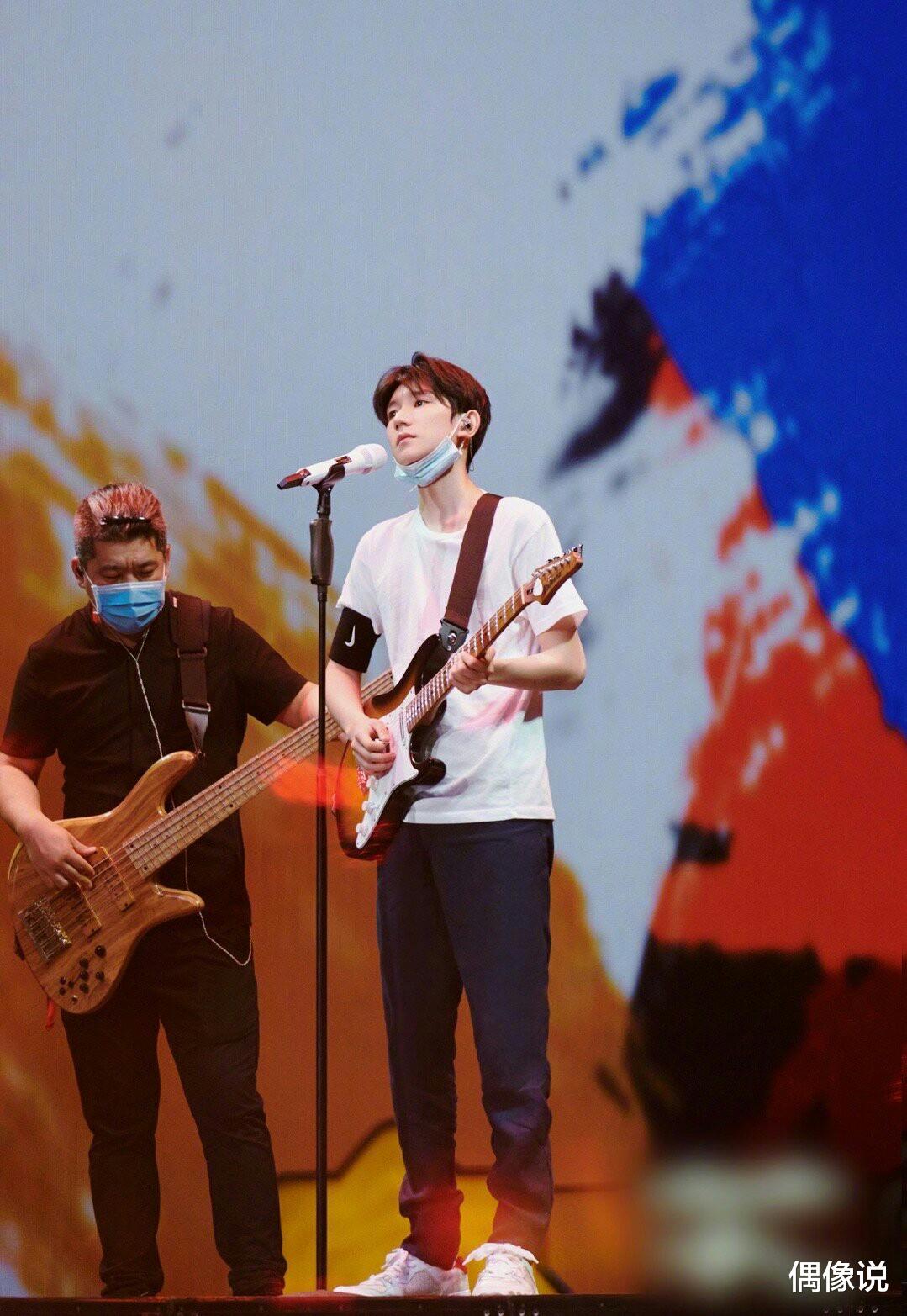 王源|东方风云盛典王源表演曲目曝光，或将迎来新歌首秀，还请了乐队