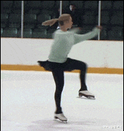 买车|去买车的时候，看了几个小时，连水都没有一杯，去隔壁果断定了一辆！