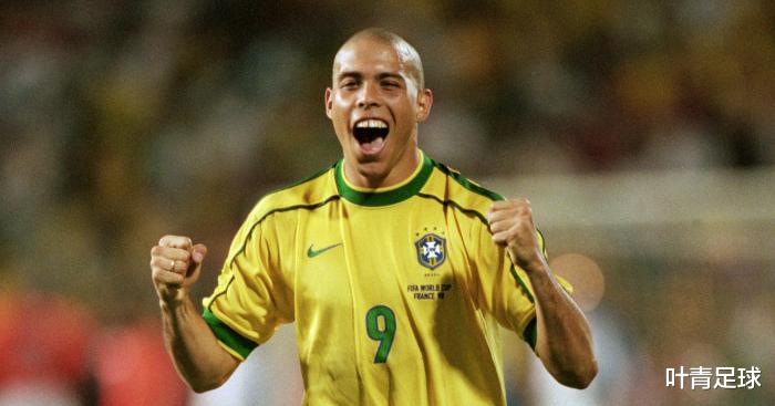 「罗纳尔多」427球+3座欧冠！昔日巴萨巨星只服1人：唯有罗纳尔多比我强