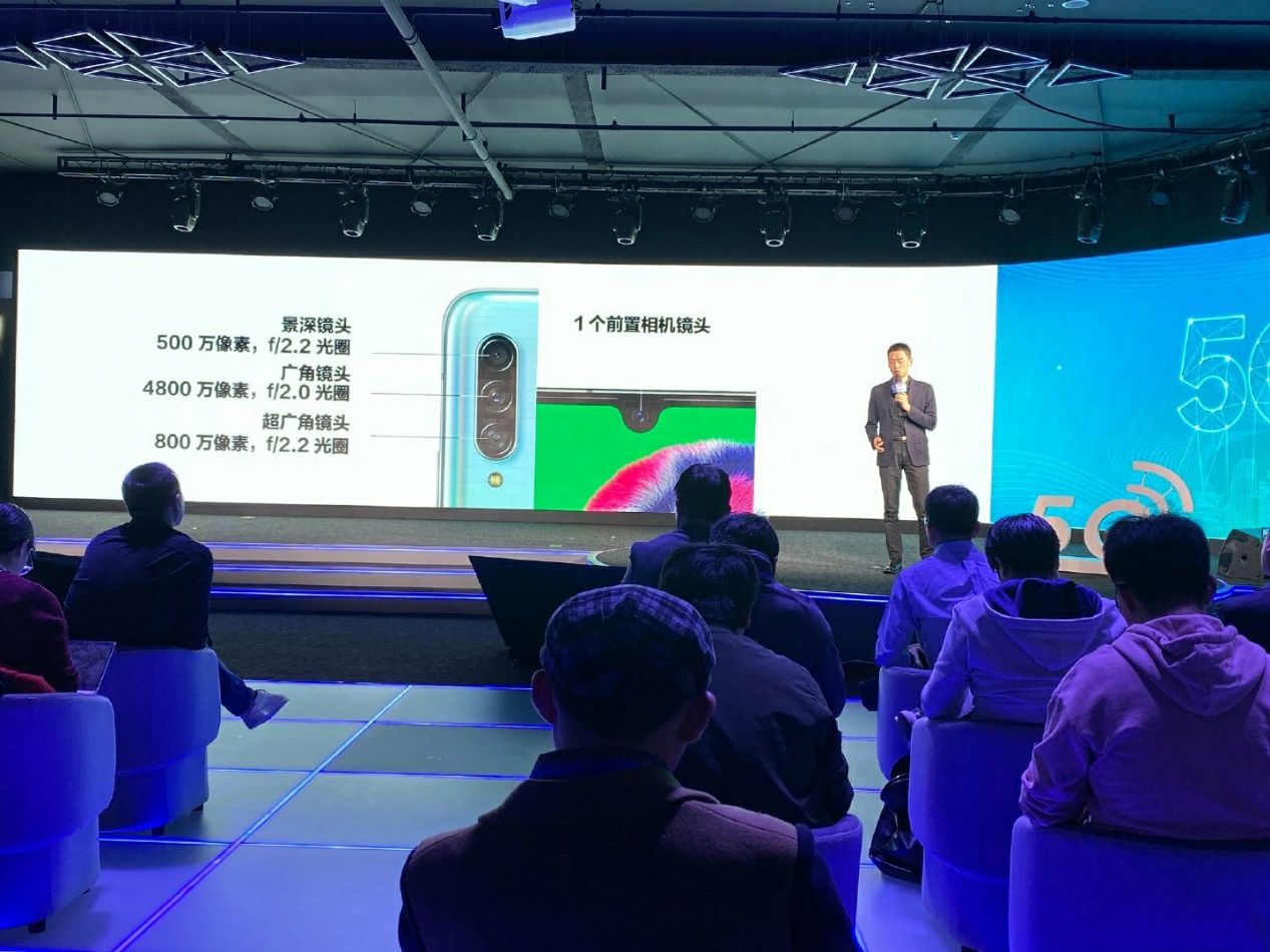 最惨5G手机？三星这款手机已跳水1400元，缺点很致命
