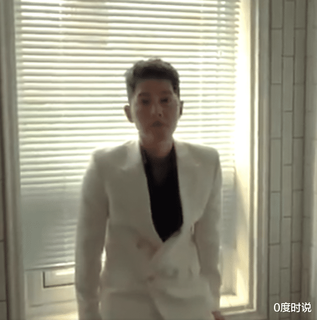 宋仲基|宋仲基与女律师传恋情，下一秒宋慧乔晒派对照，网友：都没玩够？