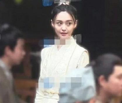 「杨紫」郑爽新剧《新倩女幽魂》将开播，得知男主角是谁，网友：熬夜也追