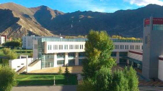 高校@这些211大学，刚过一本线就能上，为何报考的学生却那么少？