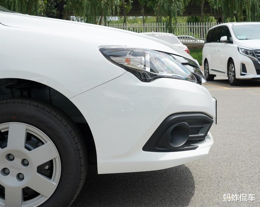 比亚迪F3|月薪2000都开得起!堪称“销量王”,关键顶配才4.78万