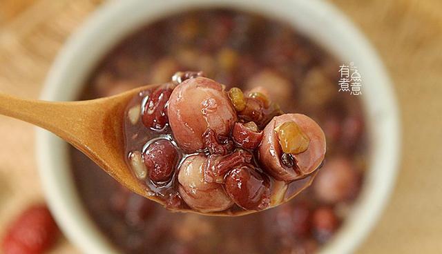 八宝粥|明日小雪,别忘给家人煮这粥,香甜软糯,早餐吃最好,暖和又管饱
