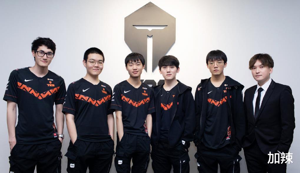 #lpl#LPL的港诡战队正式成立，佳慧担任主教练，这套阵容的实力有点强