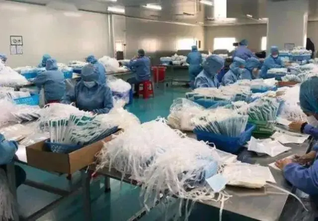 「打新」中国制造的口罩，出口到国外卖多少？说出来你可能不信
