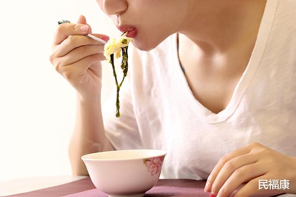 医生|癌症患者能不能吃发物？医生老实说：真正该忌口的是3样食物