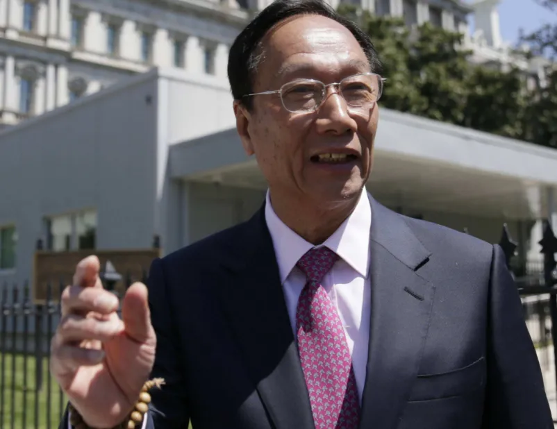 『华为』华为被美国“制裁”,为什么任正非一点不慌?郭台铭:也不看看是谁在撑腰!