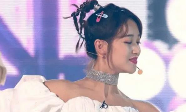 [万茜]《浪姐》节目组求生欲有多强？主题曲站位有讲究，万茜不是初C