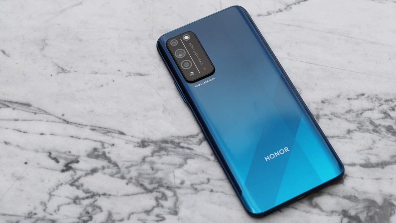 华为|华为最良心的3款手机,第2款千元机皇,第3款打败iPhone XS!