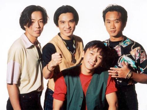 #摇滚乐#一首写给备胎，一首写的母爱，这俩歌不是情歌表白用的！