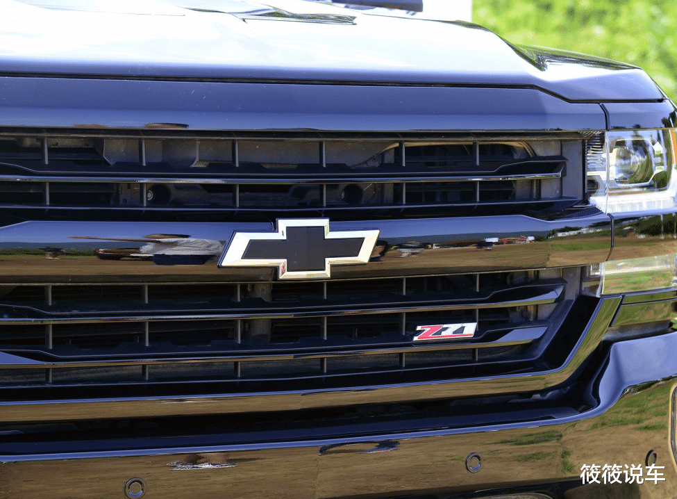 『雪佛兰』这才是真正的“美系硬汉”！比福特猛禽霸气，6.2LV8+8AT，配四驱