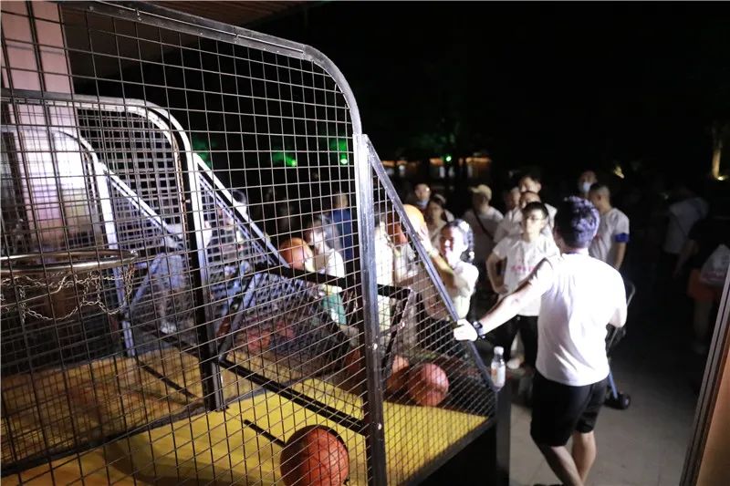 南京|昨晚，南京这个地方被挤“爆”了……