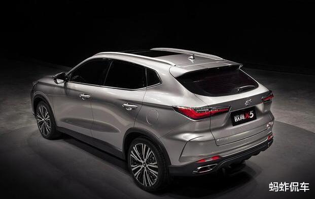 哈弗H6▲哈弗H6“地位不保”，高颜值运动SUV正式亮相，网友：必须等它