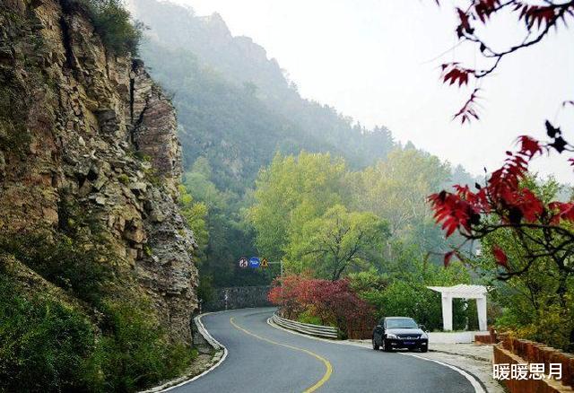 山东省 中国“意外”诞生的公路，原想节约成本，却不小心创造世界奇迹