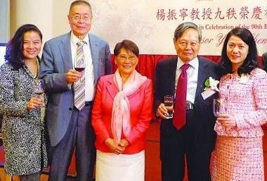 刘诗昆|导演张纪中PK钢琴大师刘诗昆输了,输在那里