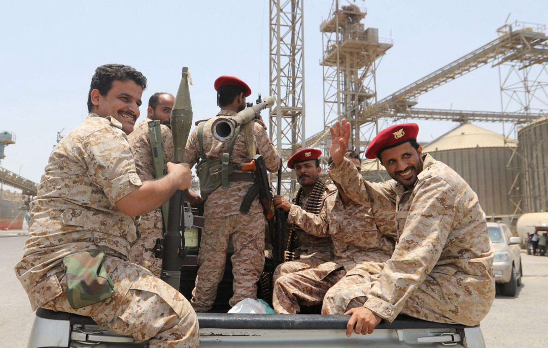 #沙特阿拉伯#东风导弹一亿美元一枚,沙特直接用现金买了35枚,吓了我国一跳