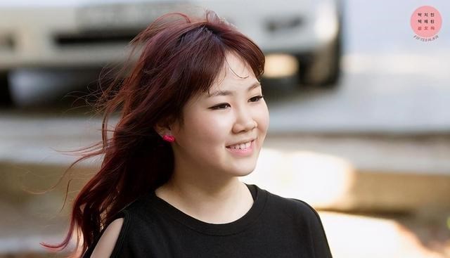 jyp|她风光签约JYP,减肥24斤也没能红,朴振英:对不起没捧红你