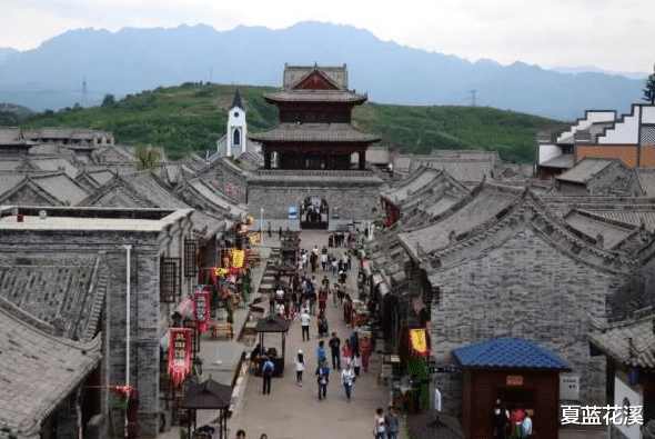 电视剧|中国最“作死”的景区，因为宰客沦为“鬼城”，一碗素面卖到30元