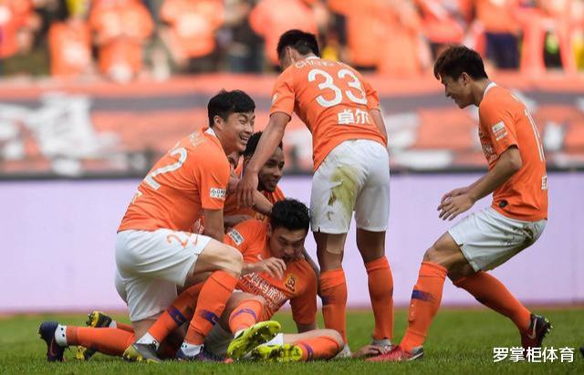 「热身赛」李铁离开让卓尔六神无主?热身赛单场丢五球,新赛季保级前景堪忧