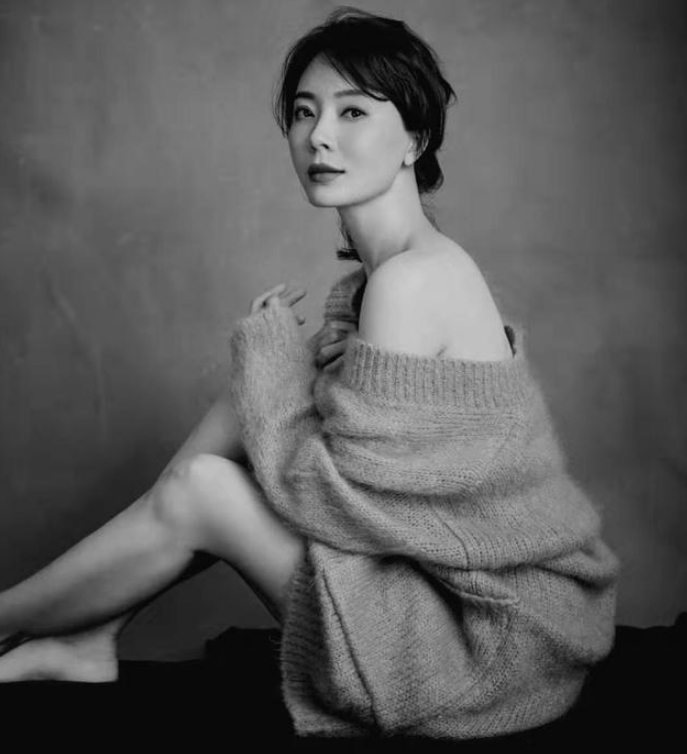 【冻龄】“气质女王”陈数，保持肌肤“冻龄”有4个习惯，难怪年纪是秘密