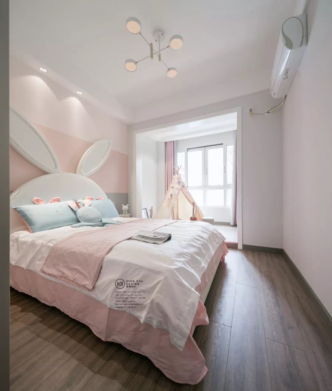 126m2小资情调四居室，隔绝都市的纷繁浮躁，享受生活的平静安逸