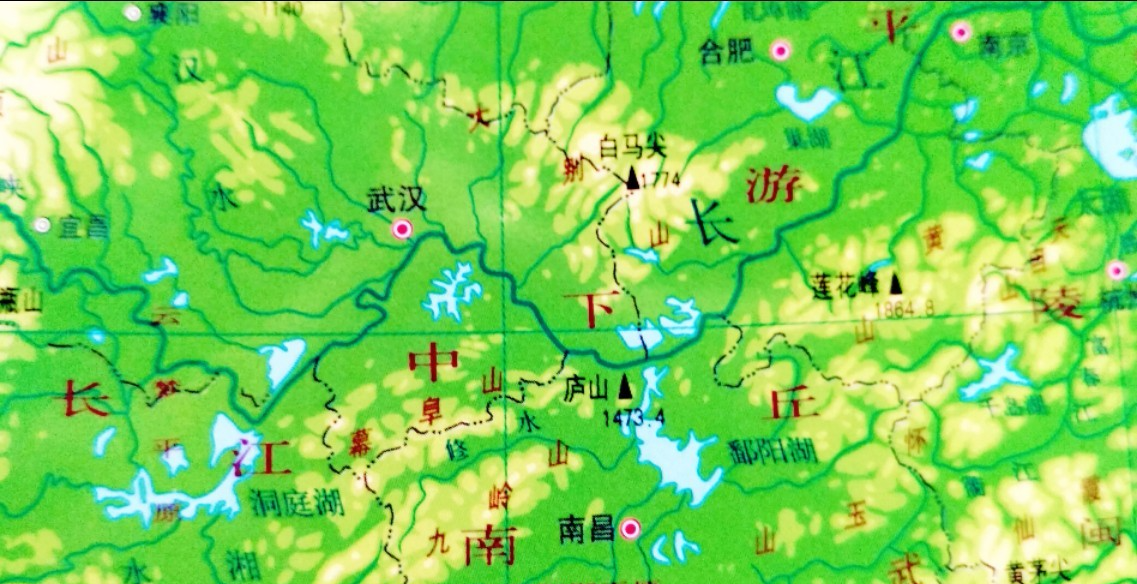 经济规模|华东与华南,哪个发达?