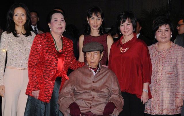 何鸿燊:和何鸿燊有关的三部赌片,最后一部贯彻了他那句“不赌就是赢”