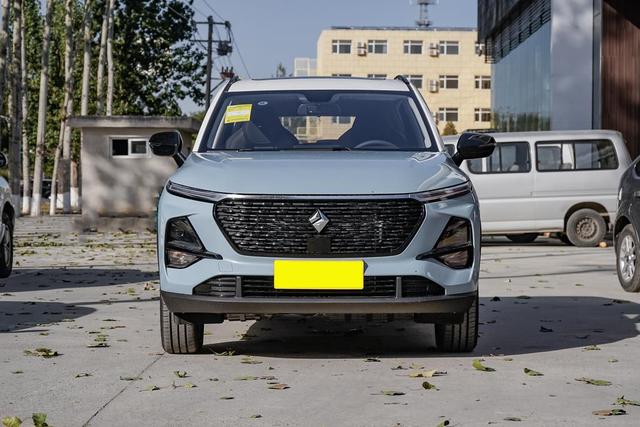 捷达vs5|SUV中又一“省油王”,一脚油门有推背感,合资品质油耗3毛5仅7万