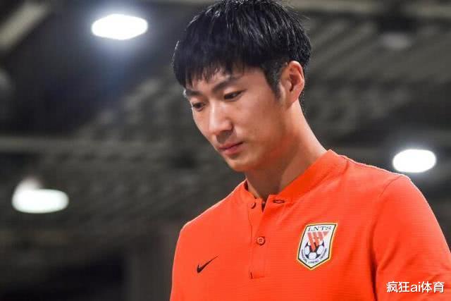 韩镕泽▲王大雷不在鲁能城门两度失守，韩镕泽受到质疑，他还是不如王大雷