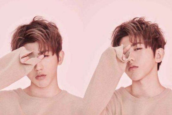 蔡徐坤▲蔡徐坤弄坏道具时，谁注意他怎么补救的？节目组瞬间心软