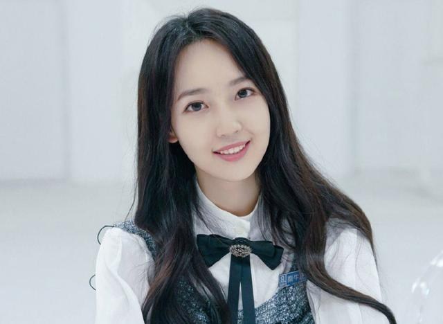 [c位]《青你2》最新排名公布，淘汰选手是否能出圈，最后成团9人会是谁