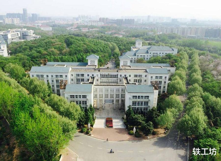 高校@除深大和南科大，这所由部属高校合并组建的“非双”，实力也很强