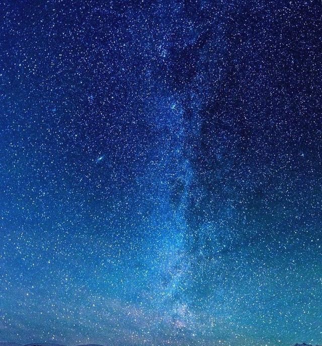 星体|人的眼睛最远能够看到多远的星体？